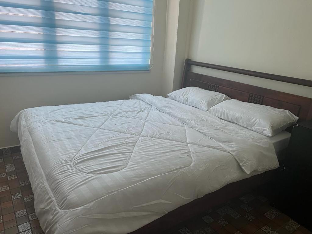 Shayah Homestay Петалинг Джая Екстериор снимка