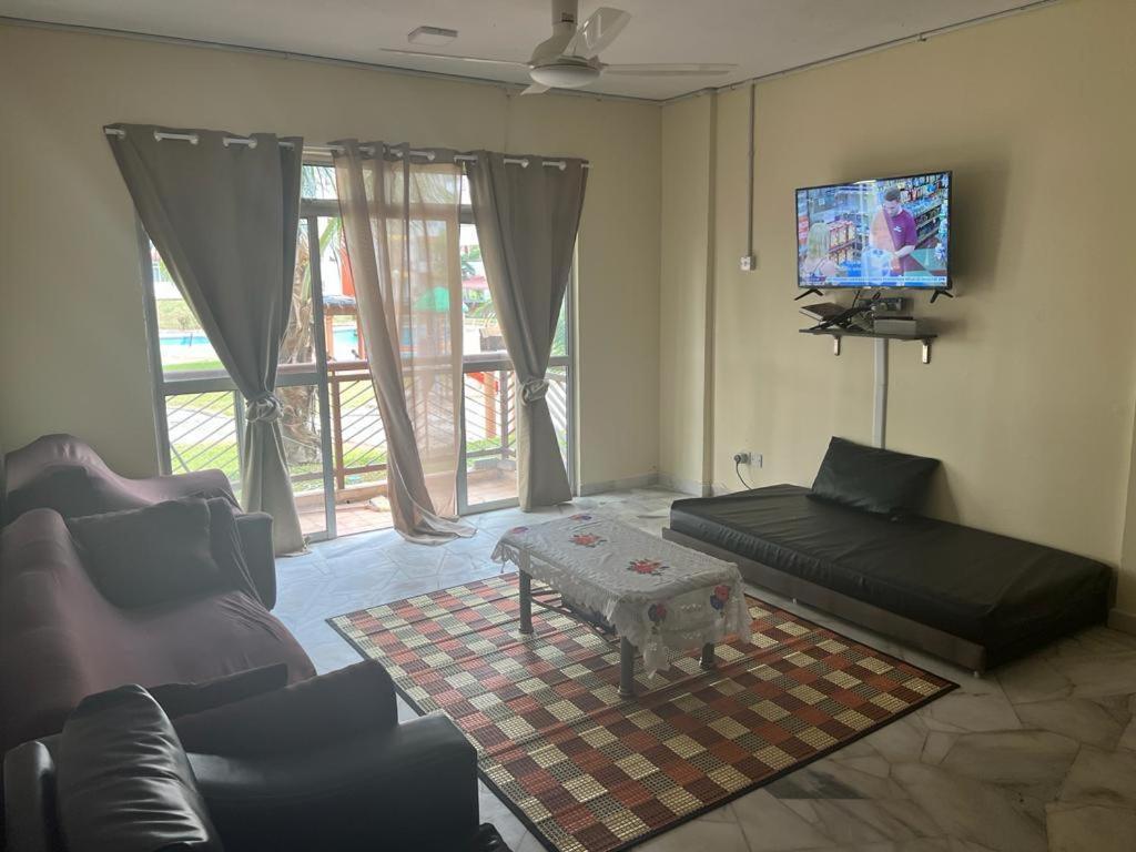 Shayah Homestay Петалинг Джая Екстериор снимка